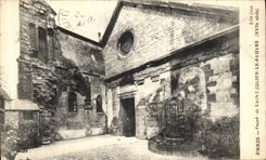 VINTAGE POSTCARD Paris Frontage of Julien Saint the Poor one