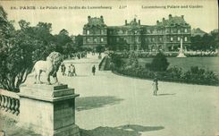 VINTAGE POSTCARD Paris the Palate and the Garden Luxembourg Lion