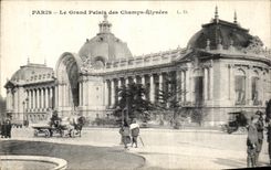 VINTAGE POSTCARD Paris the Large palace of the Champs Elysees