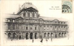 VINTAGE POSTCARD Paris Court of Louvre