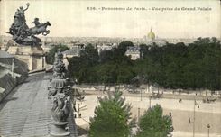 VINTAGE POSTCARD Panorama of Paris Seen from of the Large palace