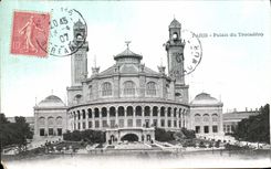 VINTAGE POSTCARD Paris Palate of Trocadero