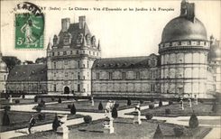 VINTAGE POSTCARD Valencay the Castle Seen D Together and Gardens with the Frenchwoman