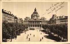 VINTAGE POSTCARD Sainte Etienne L Town hall and the Place
