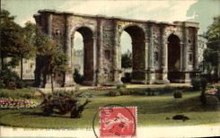 VINTAGE POSTCARD Rheims the door of Rheims