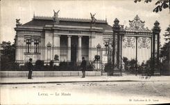 POSTAL Laval de la VENDIMIA el museo