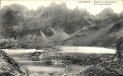 VINTAGE POSTCARD Dauphine Solid mass of Balledonne the Robert Lakes