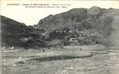 VINTAGE POSTCARD Dauphine Solid mass of Belledonne Meadow of Pra the Large Lance of Dommene