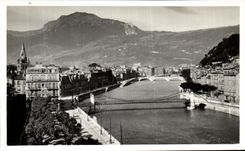 VINTAGE POSTCARD Grenoble