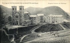 VINTAGE POSTCARD Pilgrimage of Notre Dame Of Salette