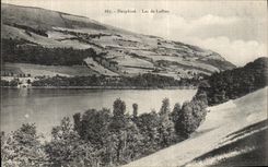 VINTAGE POSTCARD Dauphine Lake Laffrey