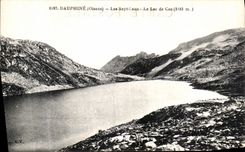 VINTAGE POSTCARD Dauphine Seven Laux the Lake Cos