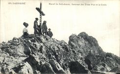 Masa solida de Dauphine de la POSTAL de la VENDIMIA de la cumbre de Belledonne de los tres picos y de la cruz