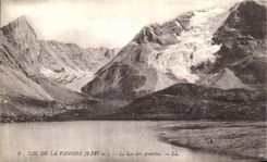 VINTAGE POSTCARD Collar Of Vanoise the Lake of the Plates