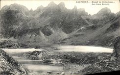 VINTAGE POSTCARD Dauphine Solid mass of Belledonne the Robert Lakes