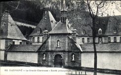 Entrada principal chartreuse grande de Dauphine de la POSTAL de la VENDIMIA del convento