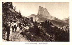 VINTAGE POSTCARD Grenoble the Mount Switches Mountaineers