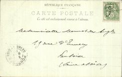 VINTAGE POSTCARD Castle of Chantilly L Entered of the hall