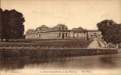 VINTAGE POSTCARD the Gate Denis Saint and the stables Castle of Chantilly