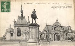 CPA Chantilly Chapelle Saint Louis Statue du connetable Anne de Montmorency