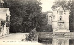 CPA Chantilly Chateau De La Reine Blanche