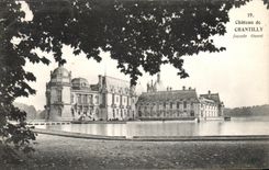 VINTAGE POSTCARD Castle of Chantilly Western Frontage