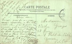 VINTAGE POSTCARD Castle of Chantilly L Entered of the Castle