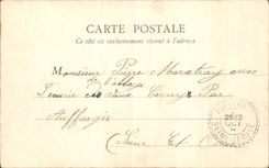 CPA Chantilly Chateau Dans le parc