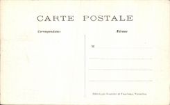 VINTAGE POSTCARD Chantilly Main entrance and together of the castle