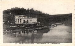 CPA Bagnoles de l Orne Le Casino du lac La passerelle