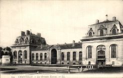 VINTAGE POSTCARD Chantilly Large stables