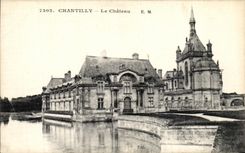 VINTAGE POSTCARD Chantilly the Castle