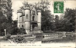 VINTAGE POSTCARD Chantilly Castle of the White Queen