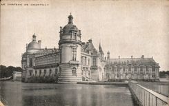 VINTAGE POSTCARD the Castle of Chantilly