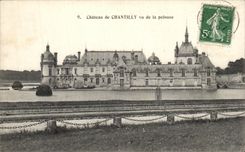 VINTAGE POSTCARD Castle of Chantilly Seen of the lawn