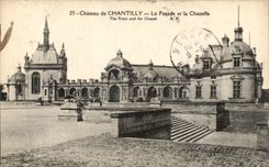 VINTAGE POSTCARD Castle of Chantilly the Frontage and the frontage