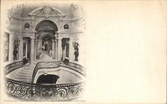 VINTAGE POSTCARD Castle Of Chantilly Staircase D honor and hall