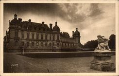 VINTAGE POSTCARD Castle Of Chantilly View of the Castle