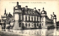 VINTAGE POSTCARD Chaetau Of Chantilly the Northern Frontage Is