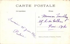 VINTAGE POSTCARD Castle of Chantilly Museum Cop Rotunda of the Picture gallery
