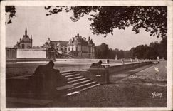 VINTAGE POSTCARD Castle Of Chantilly View of the Castle