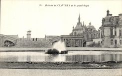 VINTAGE POSTCARD Castle Of Chantilly and the Great Degree