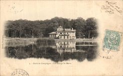 VINTAGE POSTCARD Drill of Compiegne the Ponds St Pierre