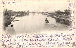 VINTAGE POSTCARD Compiegne L Oise Boat