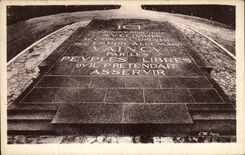 VINTAGE POSTCARD Compiegne Clearing of L Militaria armistice