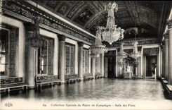 VINTAGE POSTCARD Palate of Compiegne Castle Village halls