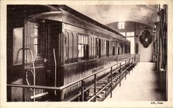 VINTAGE POSTCARD Drill Of Compiegne the Coach of the Marshal Foch Militaria