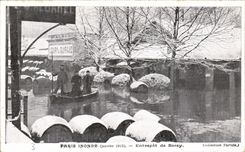 VINTAGE POSTCARD Paris Floods Warehouse of Bercy