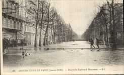 VINTAGE POSTCARD Paris Floods Footbridge Haussman Boulevard