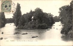 VINTAGE POSTCARD Paris the Lake of the Bois de Boulogne